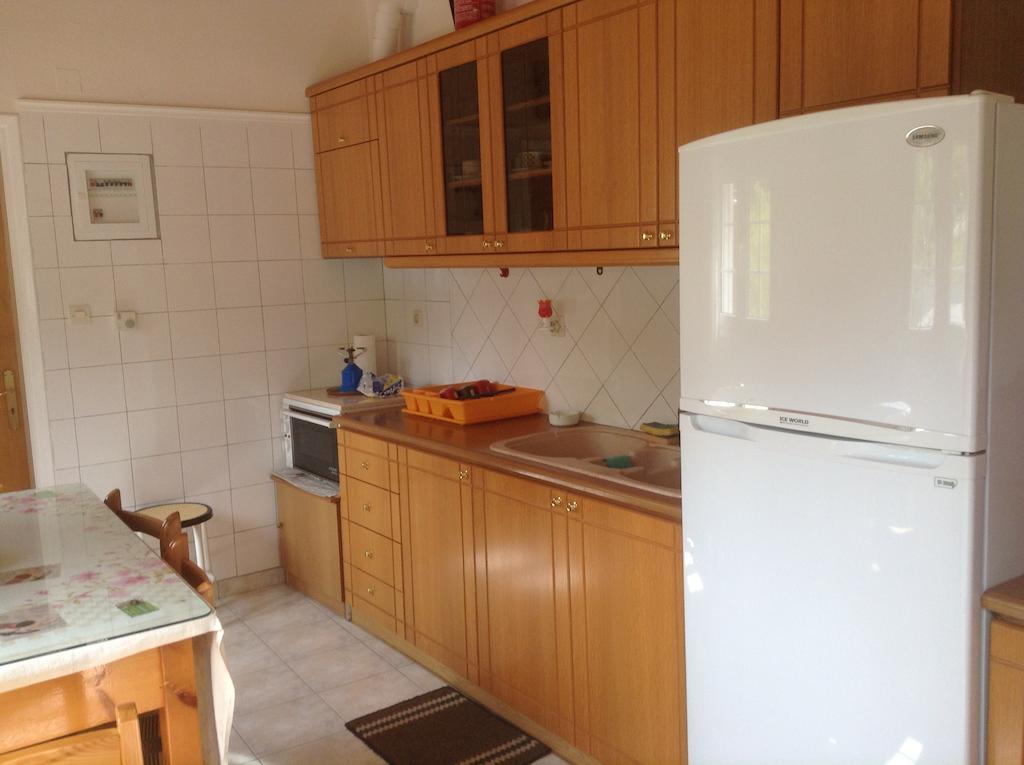 Hotel Πανδοχείο Λίμνης Πλαστήρα Kastanéa Habitación foto